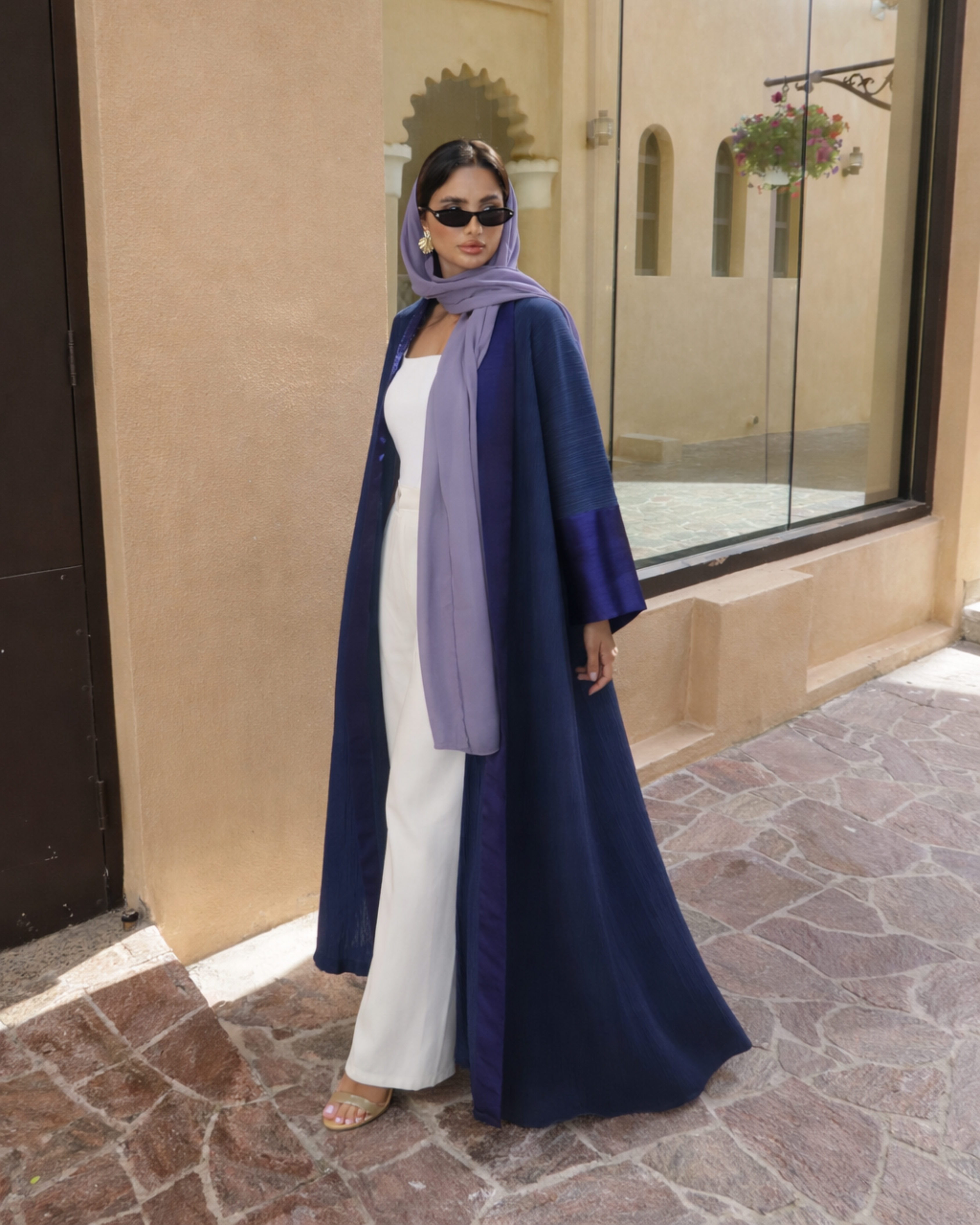 Qamar Abaya