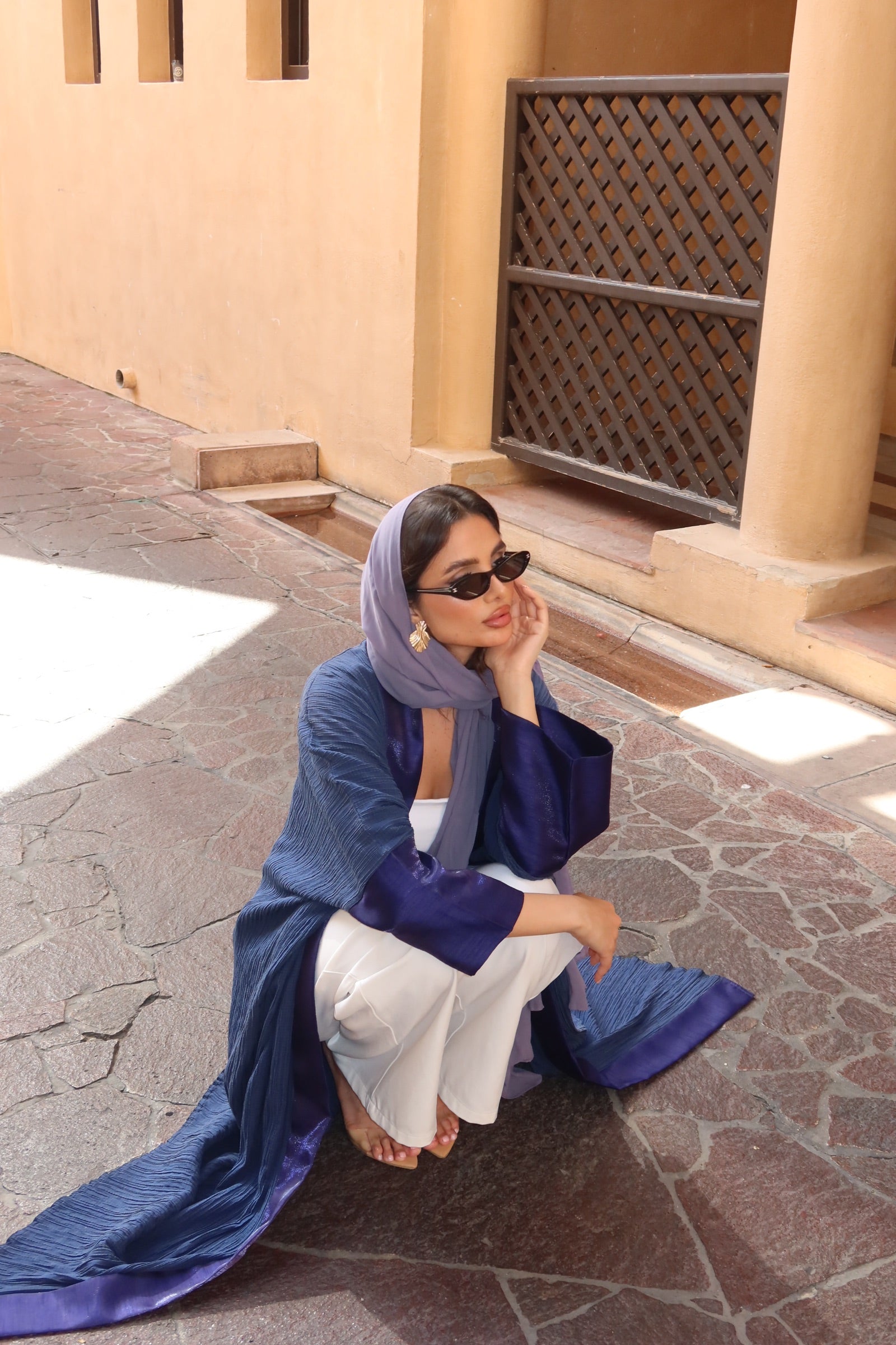 Qamar Abaya